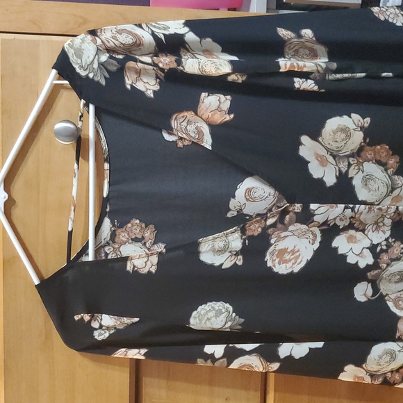 Sheer Floral Long Sleeve Dress - Picture 4 of 4